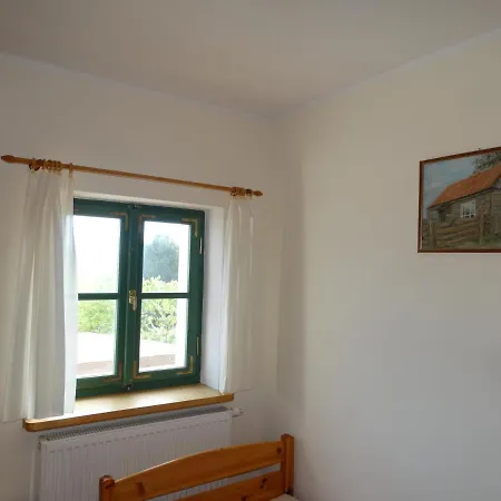 Gospodarstwo Agroturystyczne Zielone Wzgorze 3* Budry
