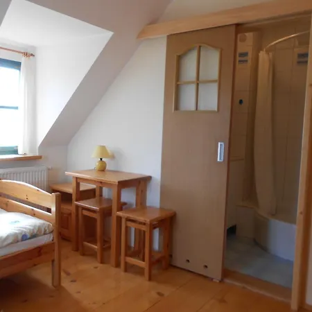 Gospodarstwo Agroturystyczne Zielone Wzgorze 3* Budry