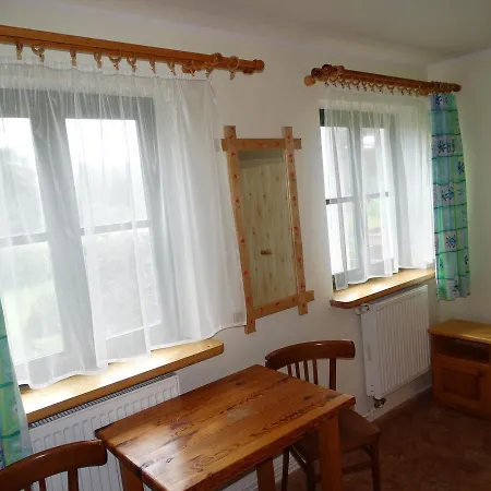 Gospodarstwo Agroturystyczne Zielone Wzgorze 3*